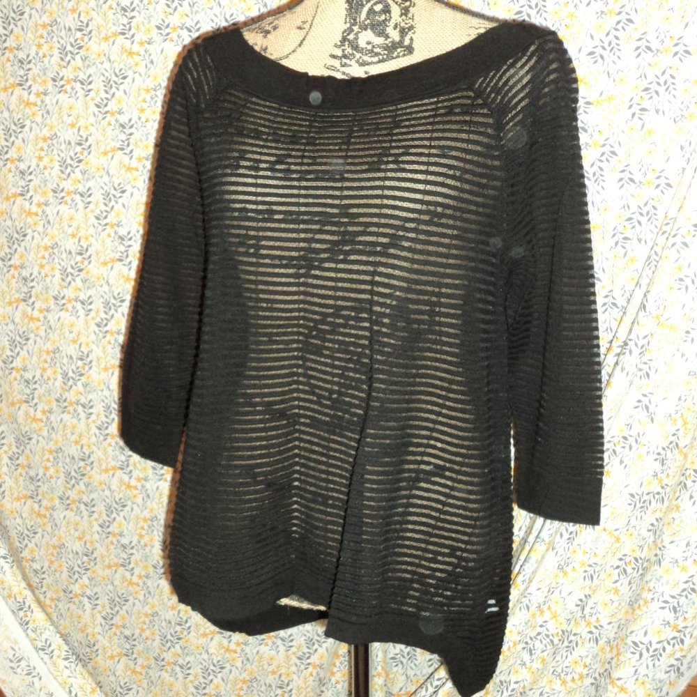 Sweater - Picture 2 of 5